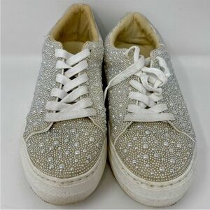 Betsy Johnson Faux Pearl Tennis Sneakers size 8 M